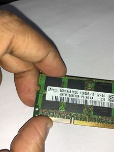 SK HYNIX DDR3 4GB LAPTOP RAM WORKS