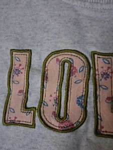 Cute &#39;Love&#39; Girls Sweatshirt