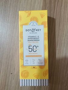 Dot & Key Vitamin C+E Sunscreen SPF 50