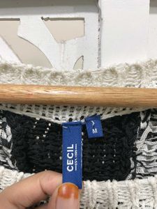 ✈️ Imported Stylish Knit Sweater A