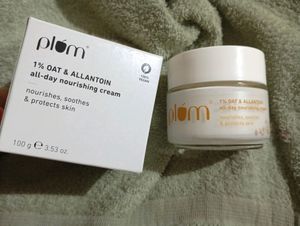 1% oat &amp; allantoin all-day nourishing cream