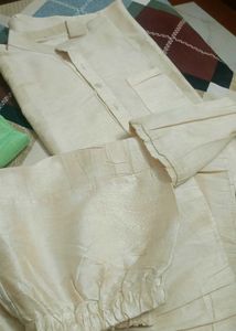 Men&#39;s Ethnic Kurtas