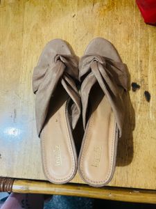 INC.5 Twist Front Mules