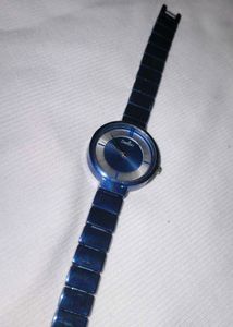 Stylish Blue Damen Watch