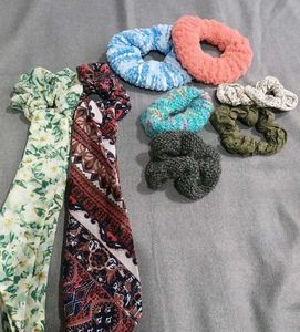 Set Of 8 Scrunchies