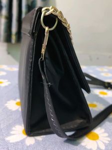 Black Chain Crossbody Bag