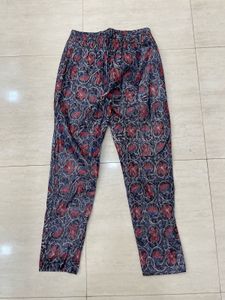 Indigo Checks &amp; Florals — Easy Chic 💙✨ 🌿 👗 🔥✨