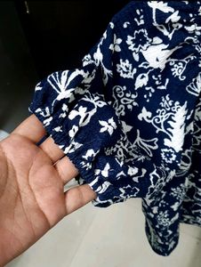Blue Puff Sleeves Crop Top