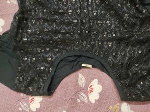 Elegant Black Embroidered Kurti