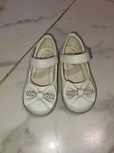 Girls White Bow Shoes