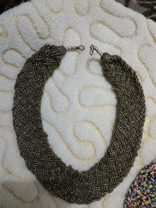 Neck Peice