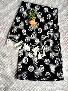 Set of 4 Stylish Pretty Scarf 😍