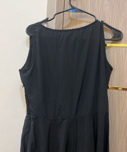 Elegant Black Maxi Dress
