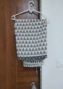 Libas Floral Print Kurta Set (Size M)
