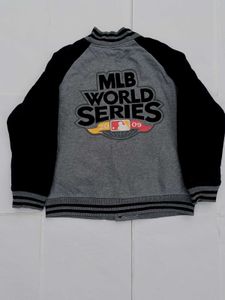 ⚫️🩶Varsity Jacket