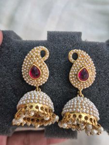 Combo: Gold Chain With One Ring And 3 Earings