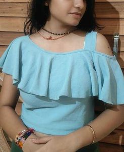 Ruffle One-Shoulder Crop Top