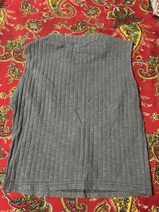 Gray Ribbed Sleeveless Top