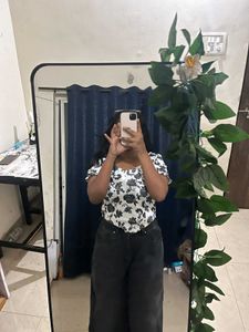 Floral Crop Top new with tag