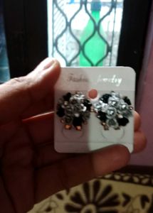 Earings Studs