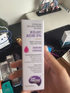 Sunscreen &amp; Serums Bundle