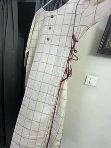 Elegant Checked Kurta