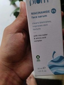 Plum Niacinamide And Rice water Serum
