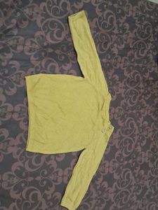 Cute Kids&#39; Yellow Sweater