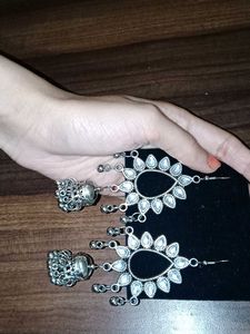 Silver shine Jhumka Earrings💫🌻