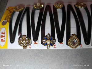 Hair Clip Set