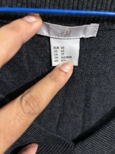 Price Drop!!HM Women Sweater