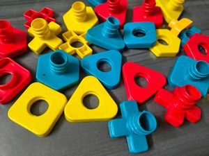 Funskool Giggles Nuts And Bolts