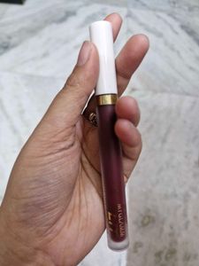 MyGlamm Lipstick - Raspberry Shade