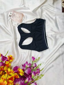 Black Sports Bra