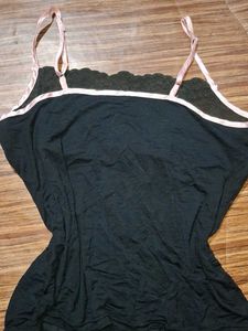 black cute top