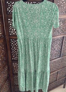 Zara Classy Floral MIDI Dress You Cannot Miss