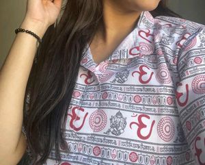 Om Written 'M' Size Short Kurti