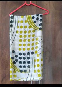 Dotted Saree Without Blouse