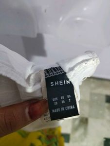 SHEIN CUTE TOP