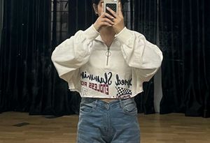 Roadster Graphic Printed Cropped Sweatshirt.