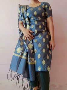 Banarasi Kurti Set, With Dupatta And Bottom
