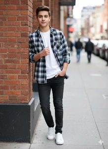 Black &amp; White Plaid Flannel Shirt - Size M