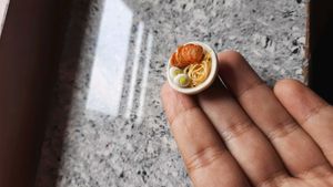 Rameyon Noodle Bowl