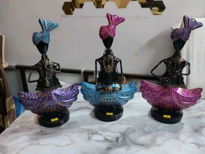 Beautiful Craft Men Set Of 3 Metallic Body For Hom