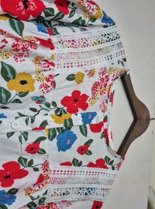 Floral Lace Trim Top