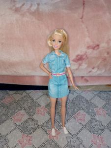 Barbie Dreamhouse Adventure Doll