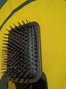 Vega Hair Brush