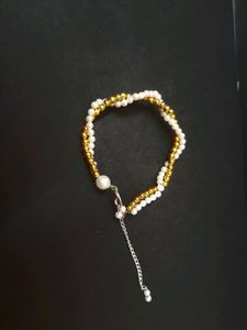 Pearl &amp; Gold Bracelet