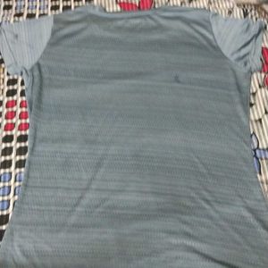 Athletic Gray T-Shirt (Size -M)