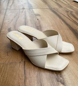 Elegant Nude Cross-Strap Block Heels